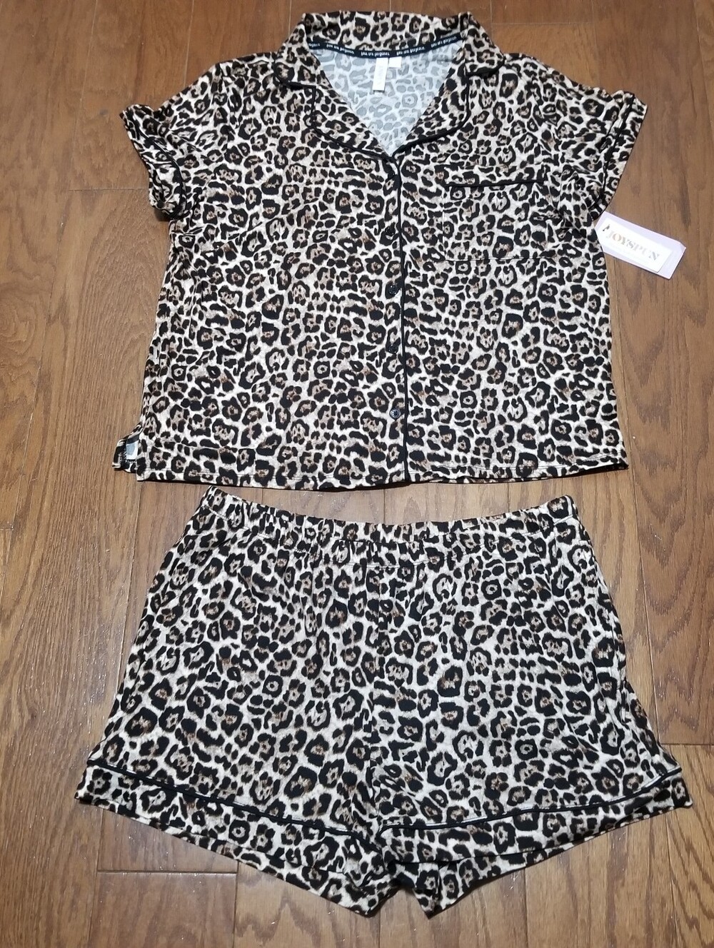 NEW! Joyspun Leopard Print Short Pajama Set - Cream & Black Sz Medium NWT - Picture 3 of 3